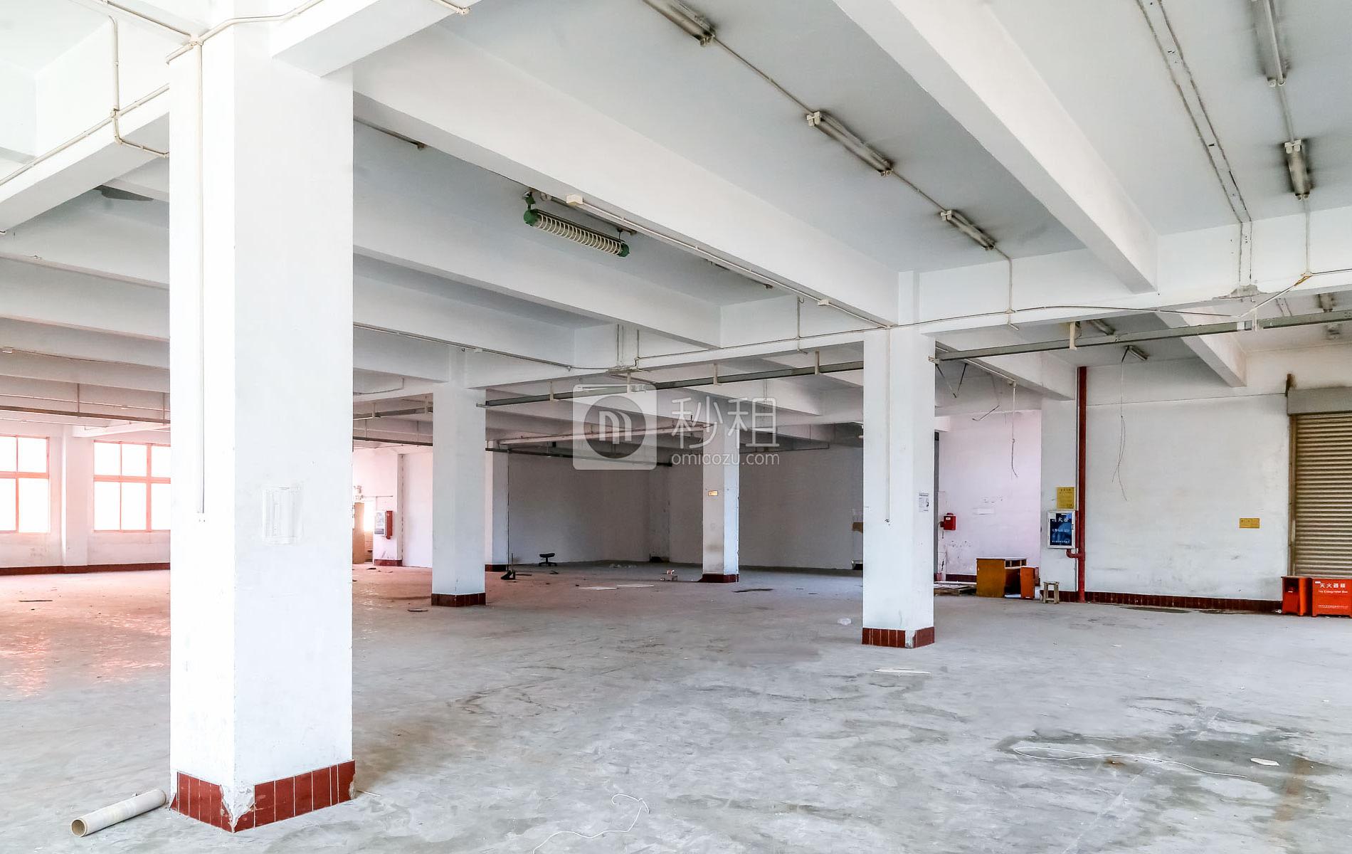 概念空间		写字楼出租1000平米简装办公室53元/m².月