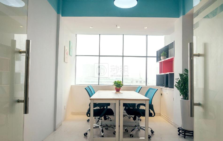OTO创客中心写字楼出租30平米精装办公室65元/m².月