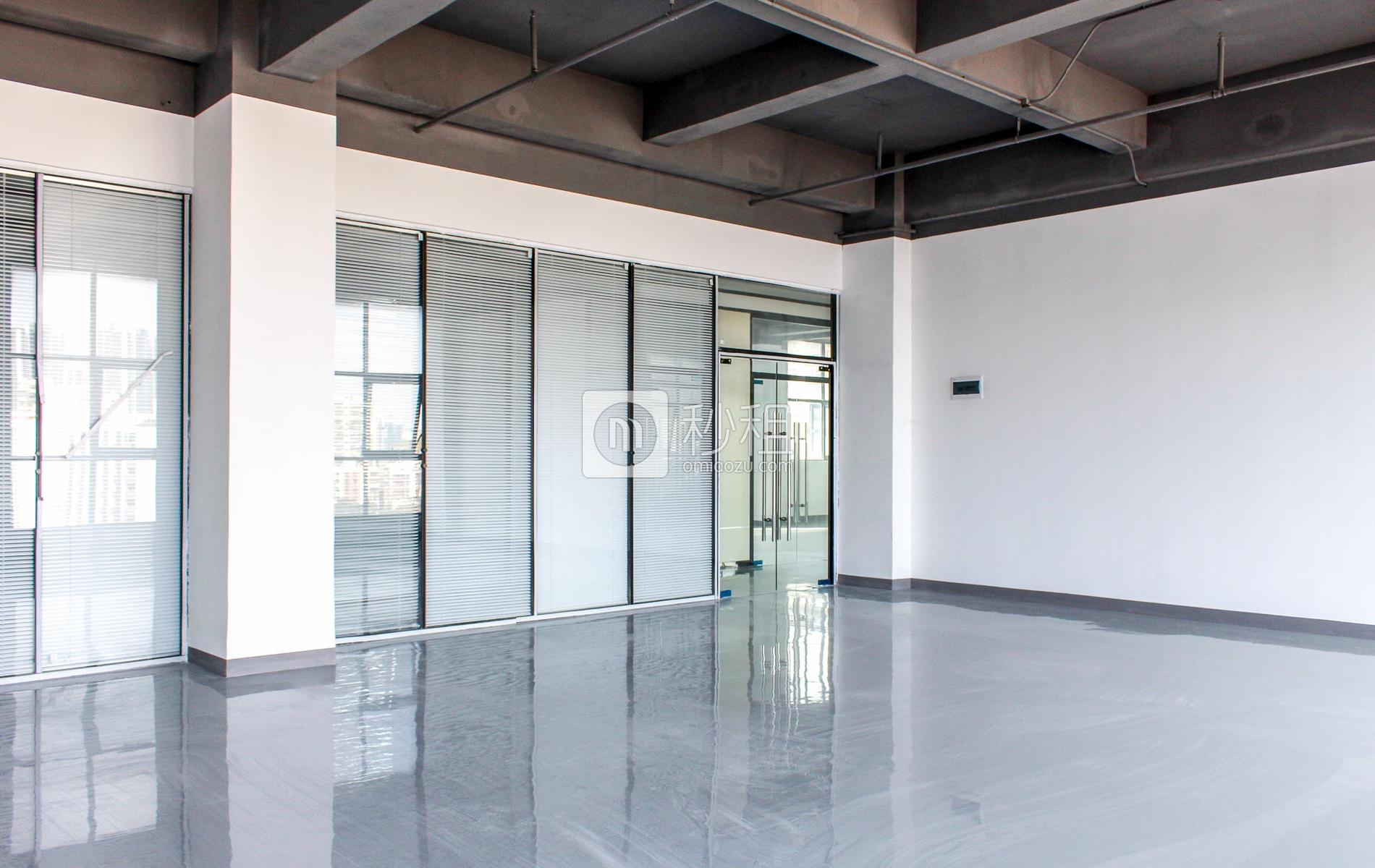 智慧谷创新园（坂田分园）写字楼出租160平米简装办公室78元/m².月