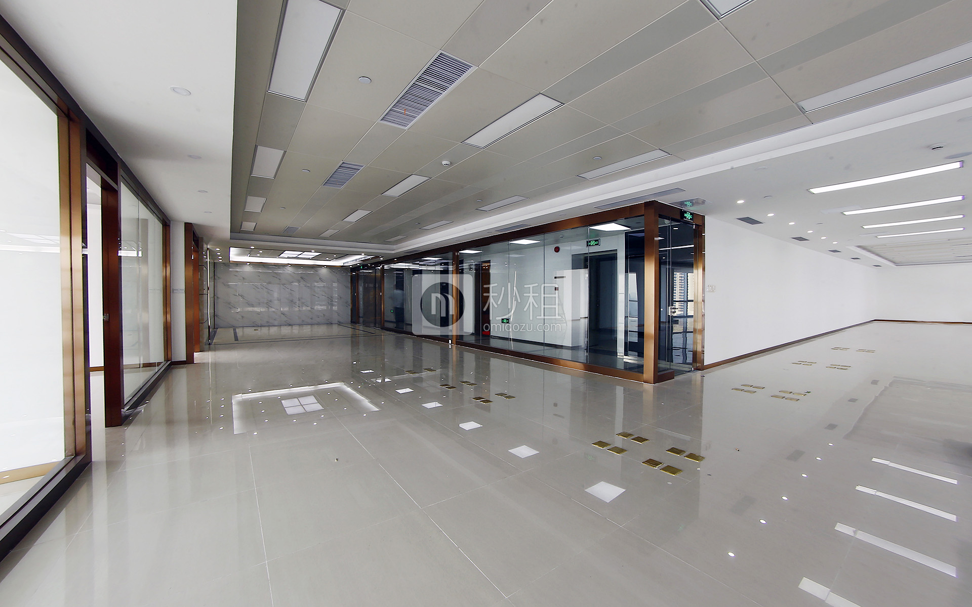华润城大冲商务中心写字楼出租907平米精装办公室185元/m².月